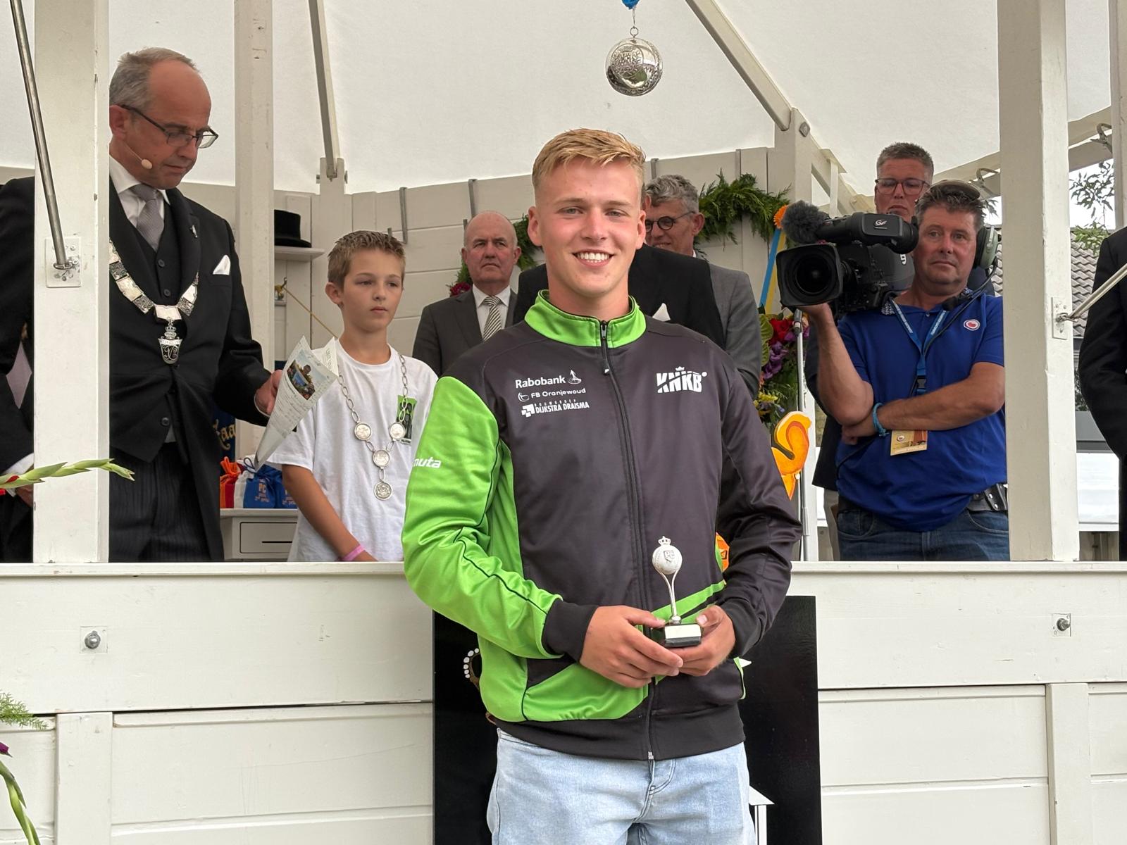 Marten Leijenaar wint de stimuleringsprijs van de PC